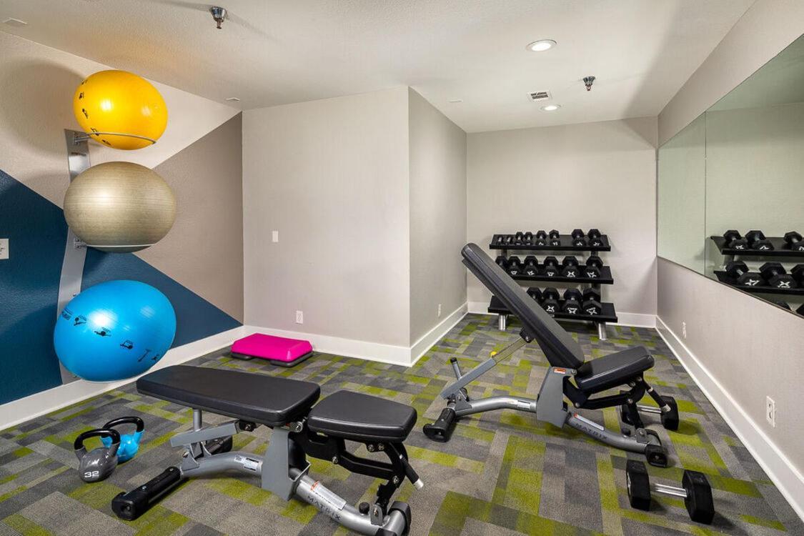Huge Oceanside Private 2Br Apartment-Pool-Gym-Spa 外观 照片